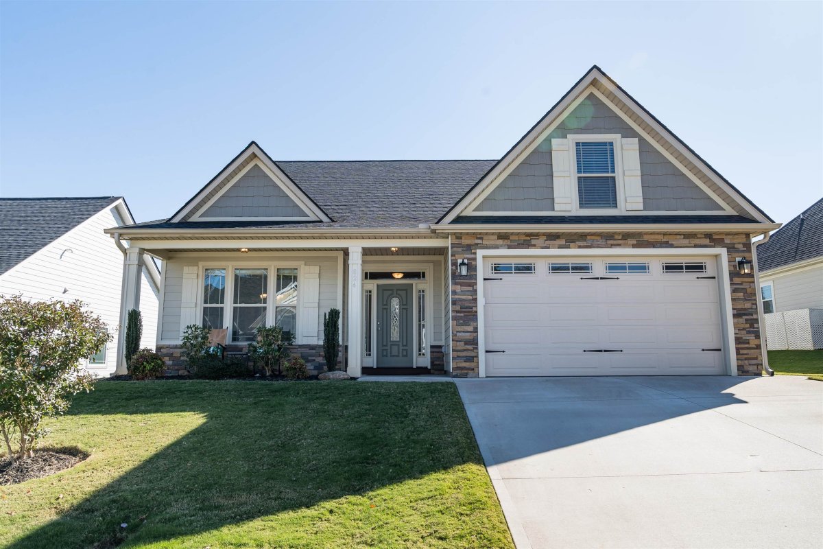 824 Sterling Drive