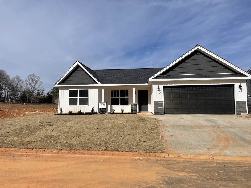 108 W Caylee Way