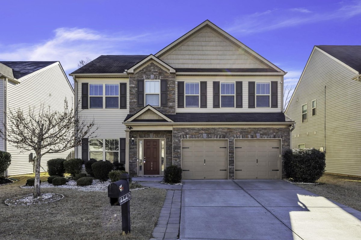 324 Barrett Chase Drive