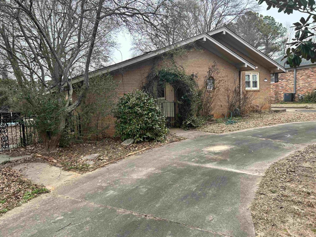 4211 Chaffee Road