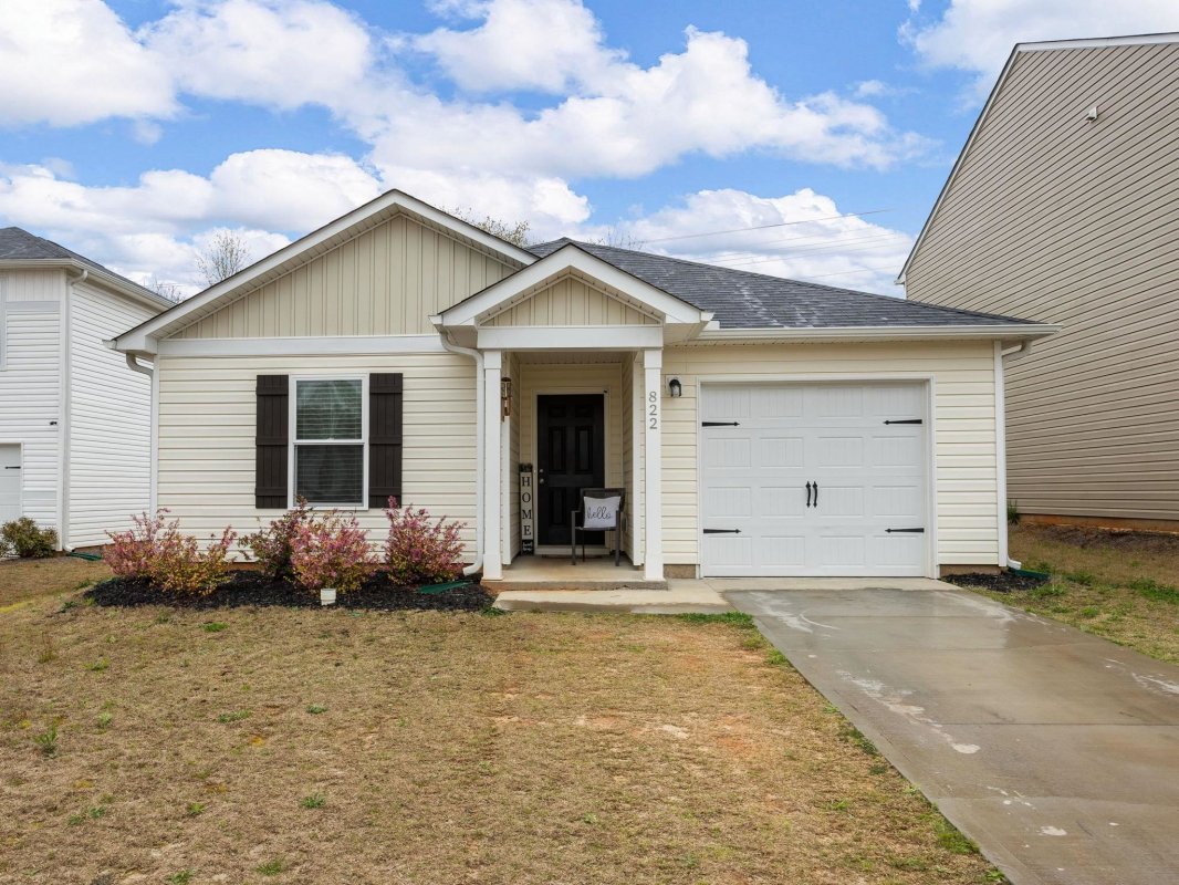 822 Segway Ln