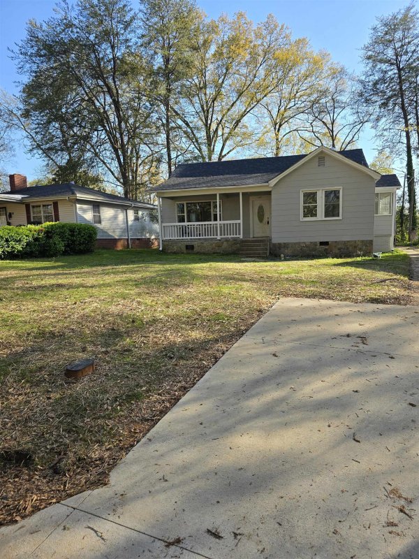 129 La Salle Court
