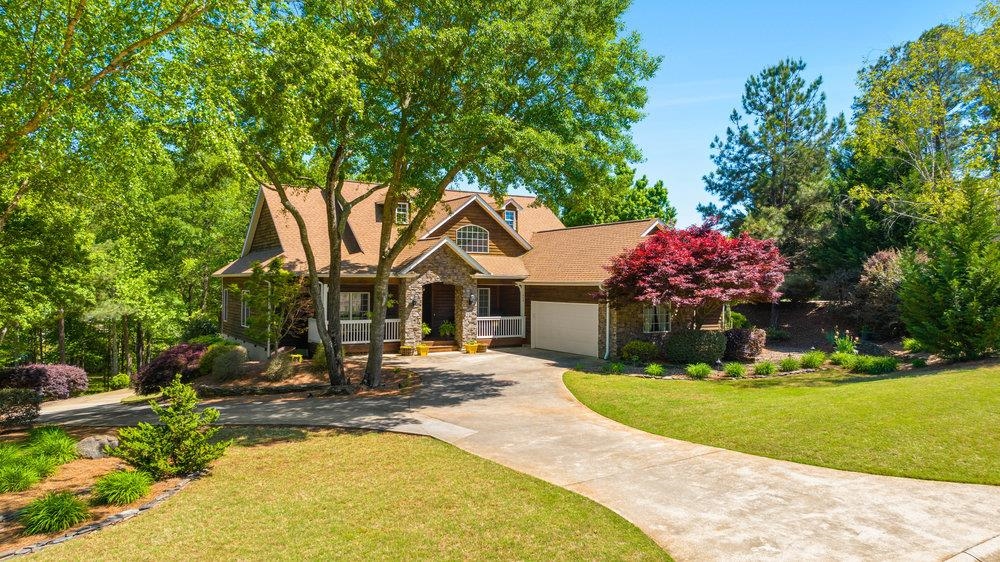 473 Sunset Pointe Drive