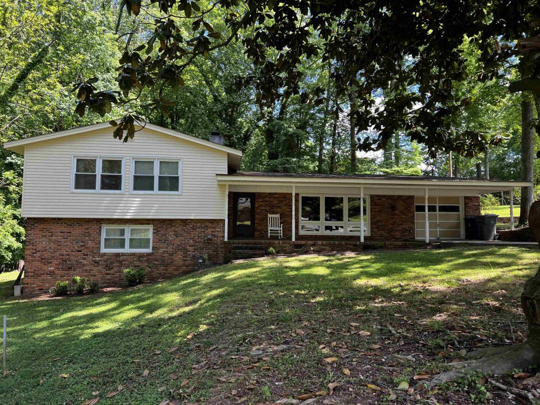 110 Hillbrook Drive