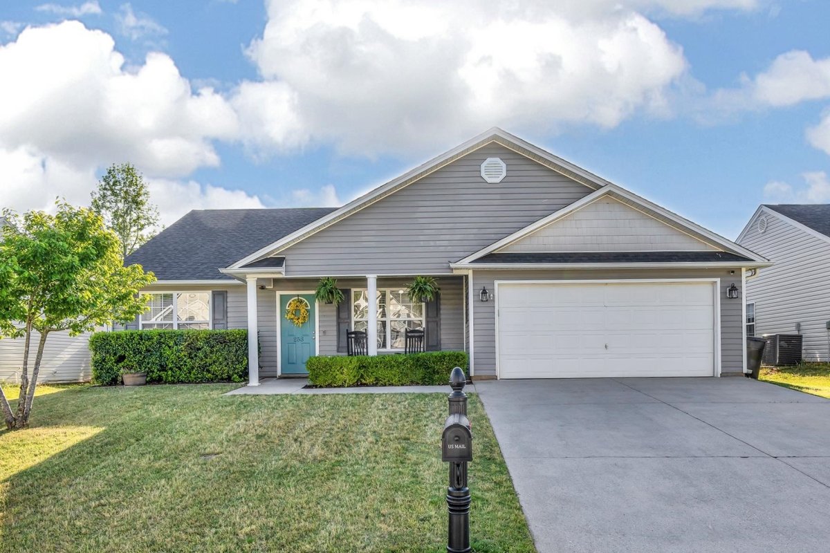 253 Waxberry Court