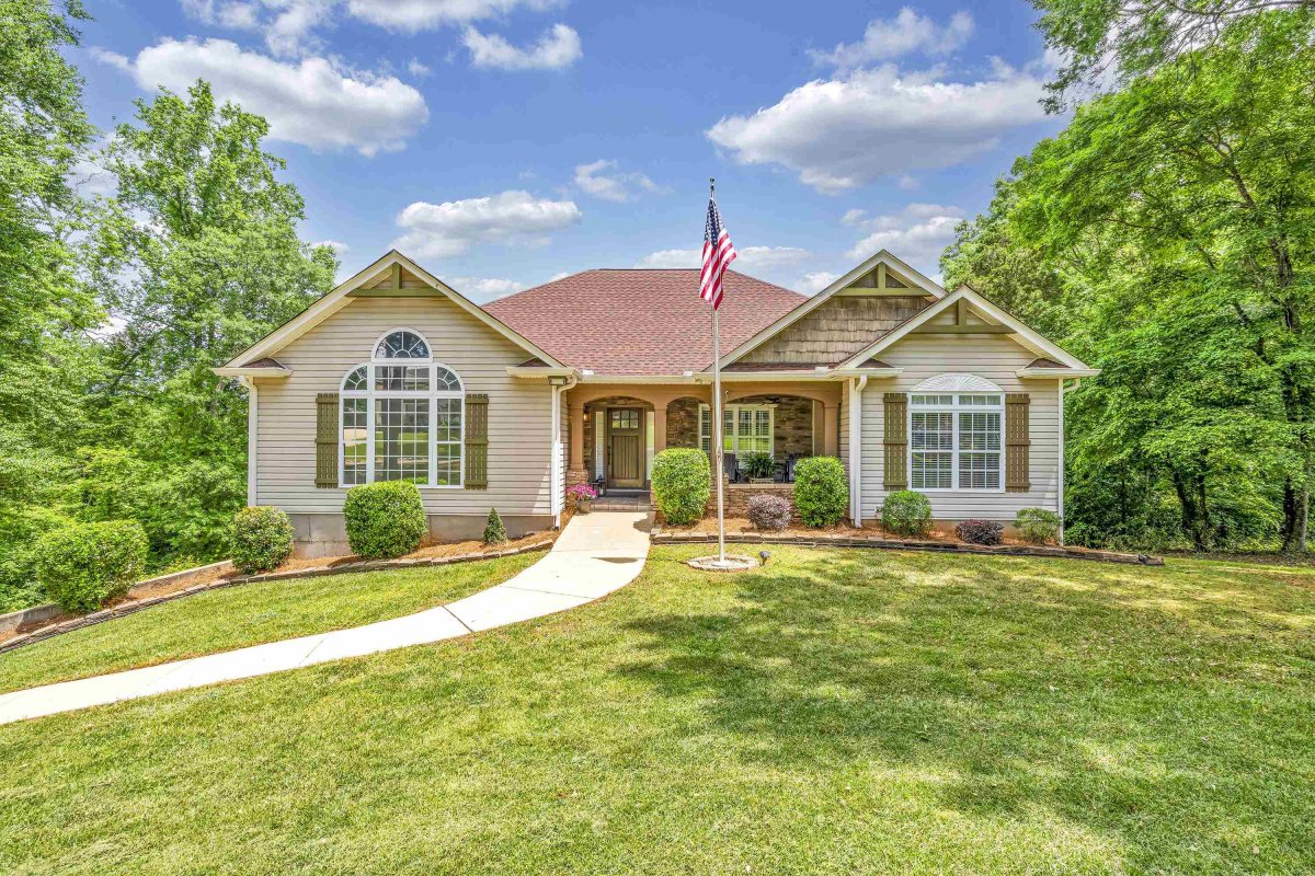 24 Carriage Drive