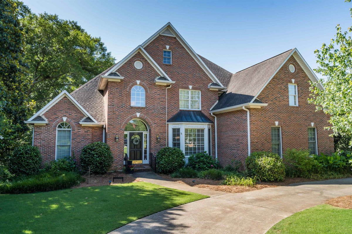 129 White'S Mill Way