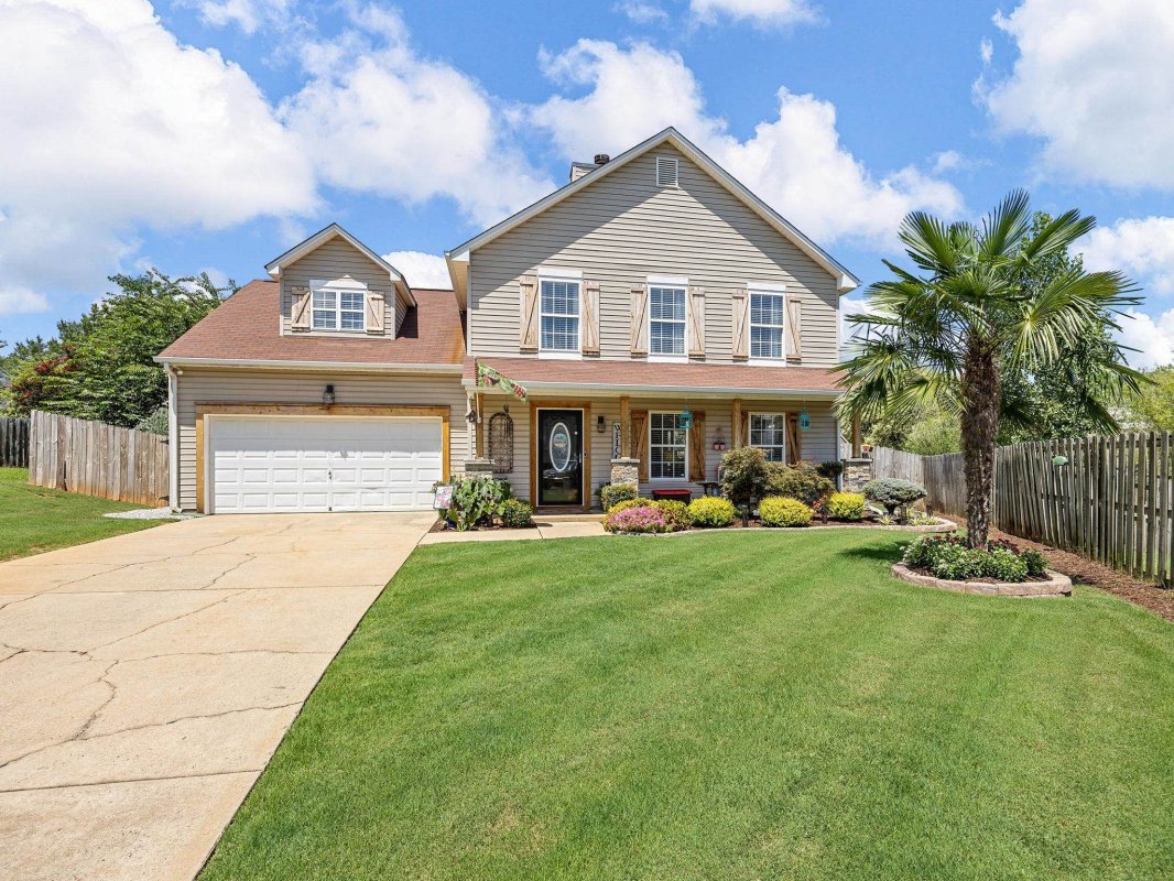 116 Condor Place