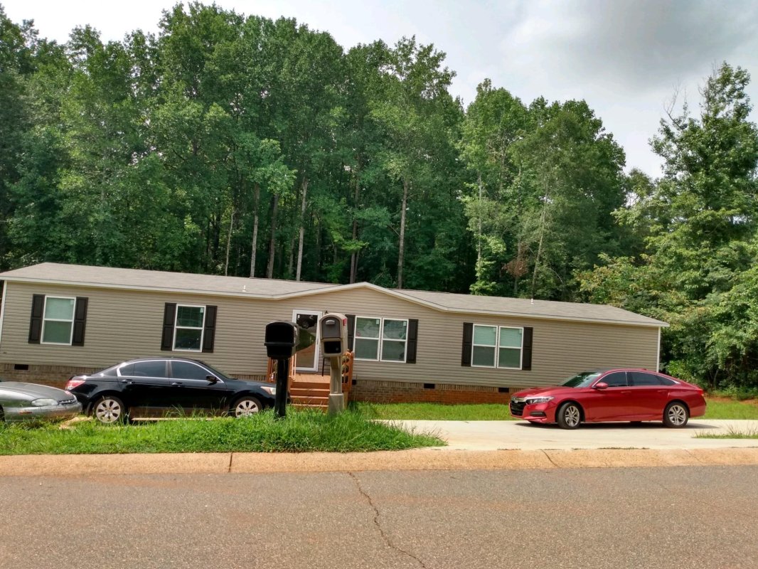 171 Woodcliff Drive