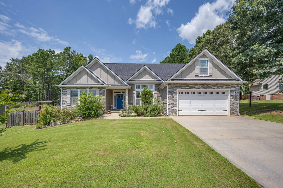 220 Cane Creek Way