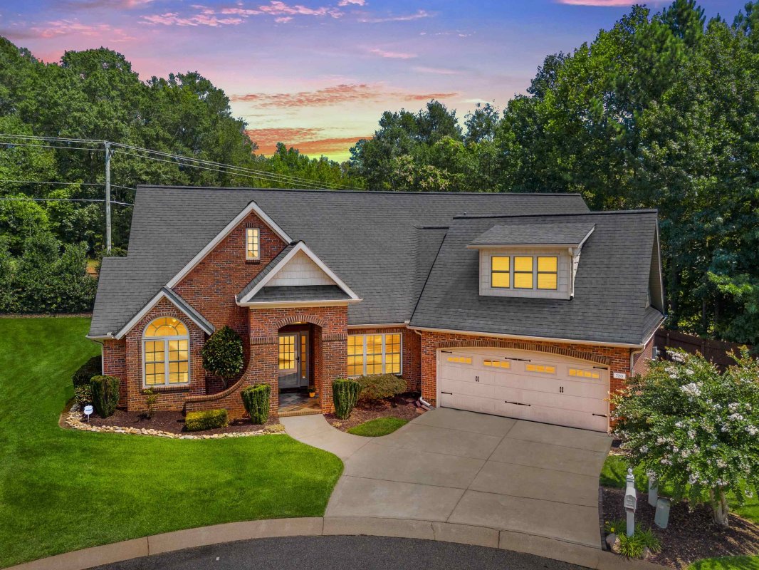 720 Splendid Meadows Way