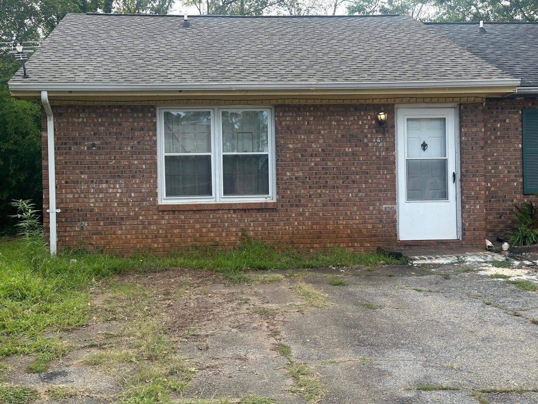23 A Rachel Court