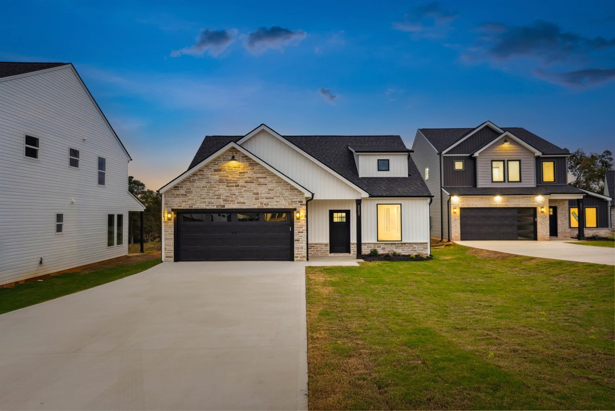 2027 Meadow Glen Court