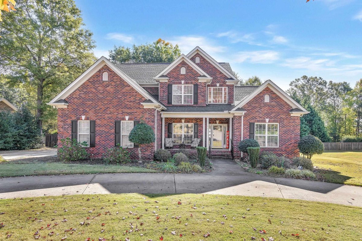 610 Sterling Drive