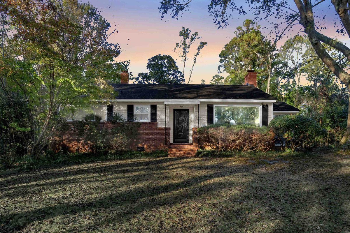 260 E Park Drive