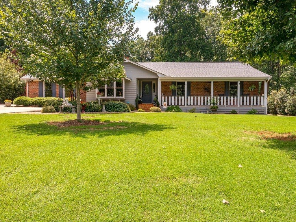 507 Lakewinds Boulevard