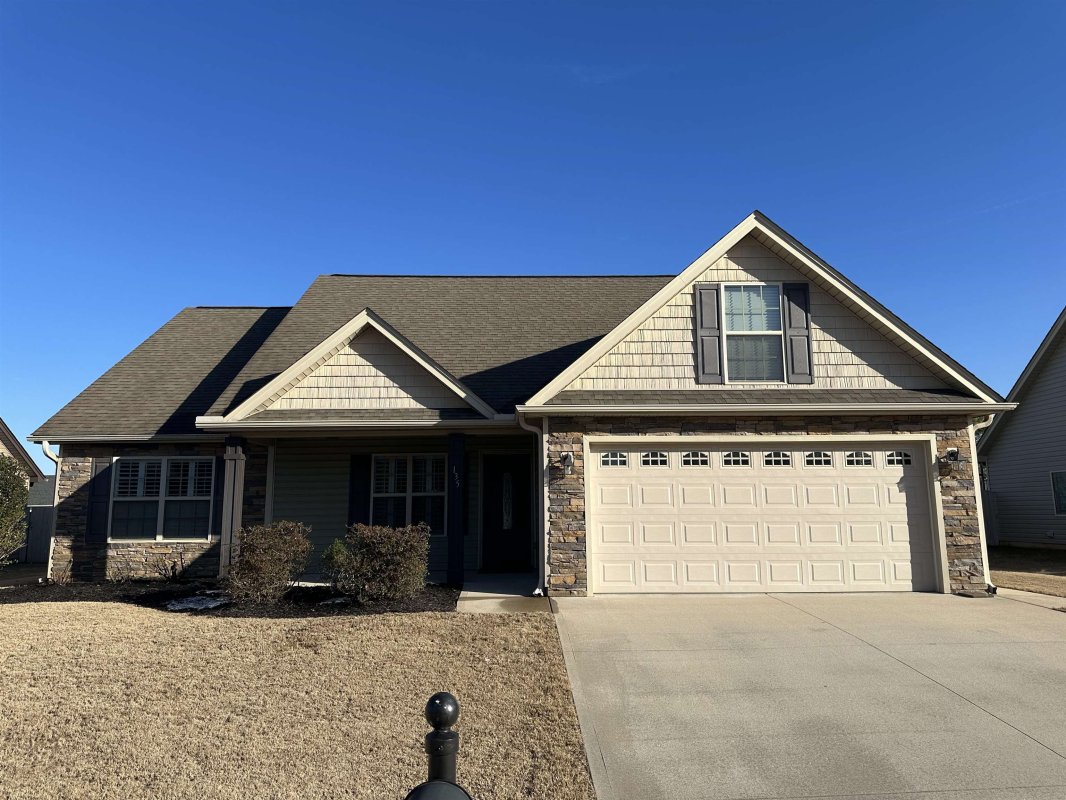 135 Dewfield Lane
