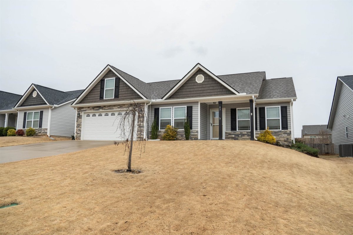 83 Highland Springs Loop