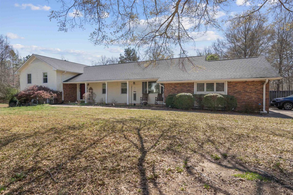 3174 Cedar Springs Road
