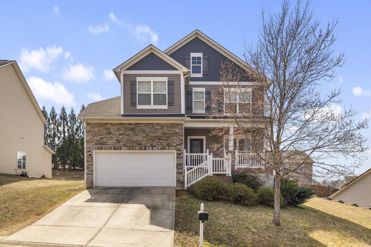 272 Stonewood Crossing Drive