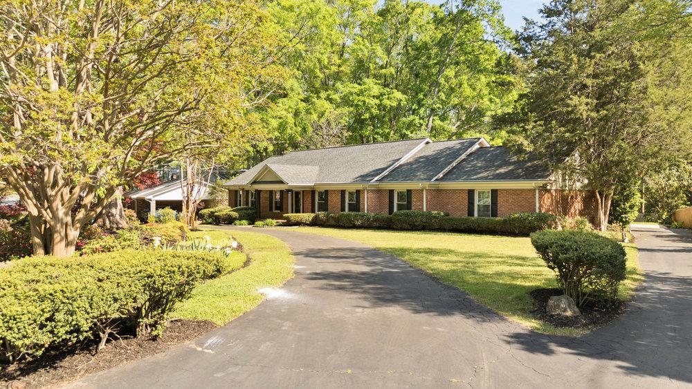 664 Perrin Drive