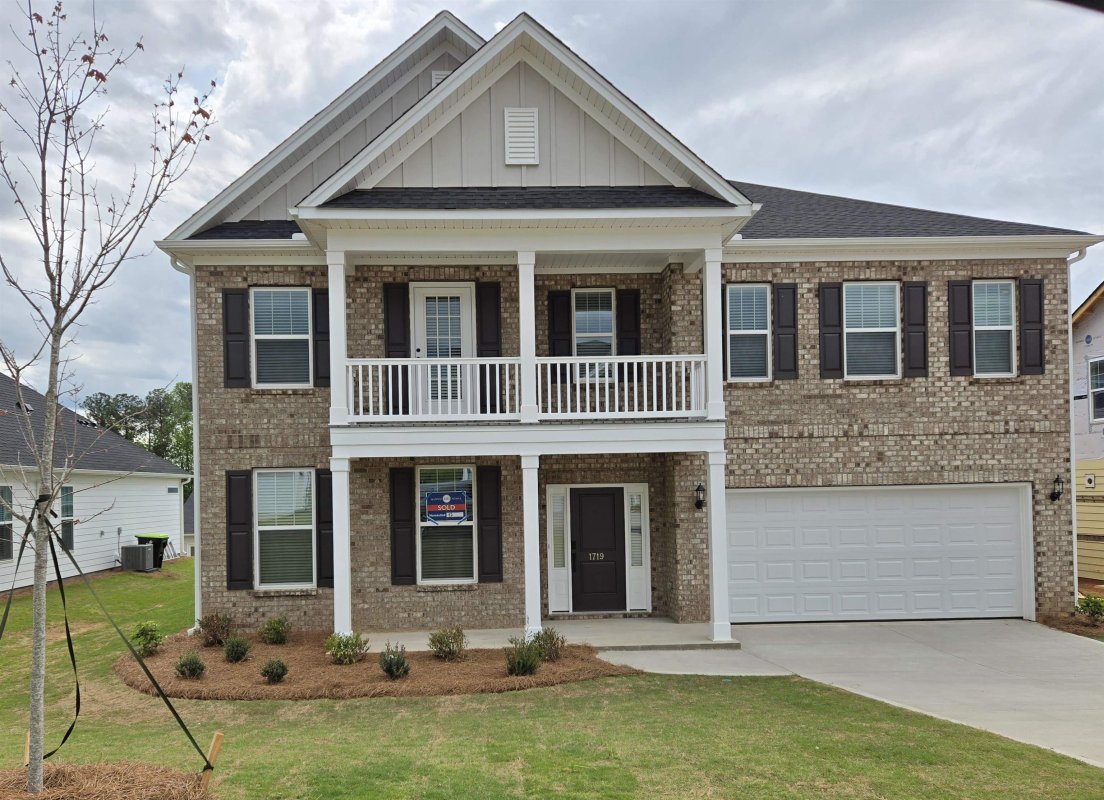1719 Watersail Lane
