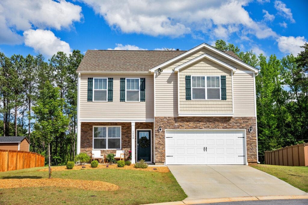 1048 Longstone Way