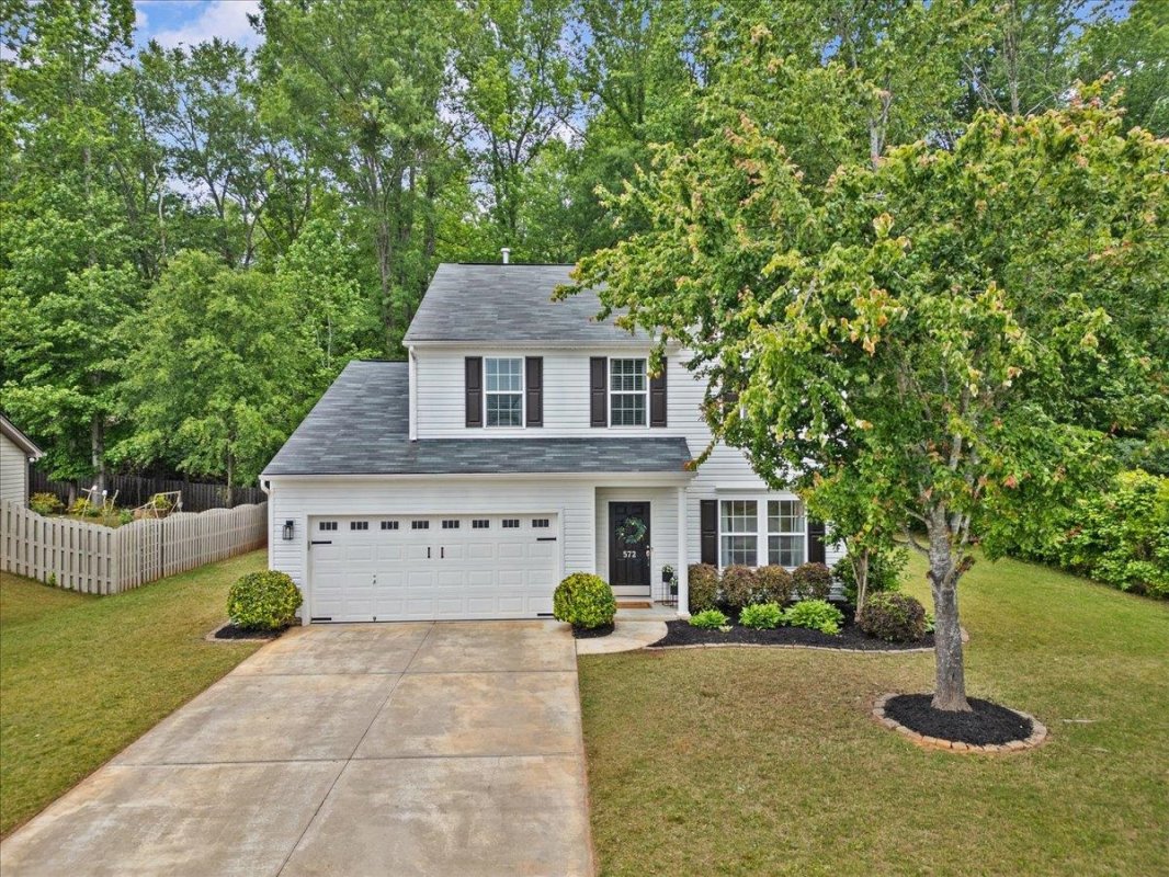 572 Cromwell Drive