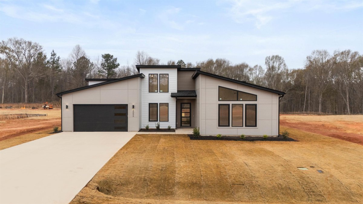 2056 Blessed Drive