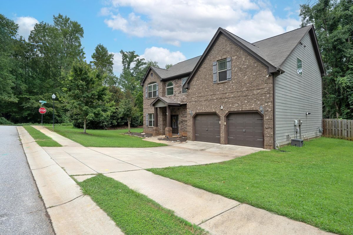 101 Harvest Brook Way