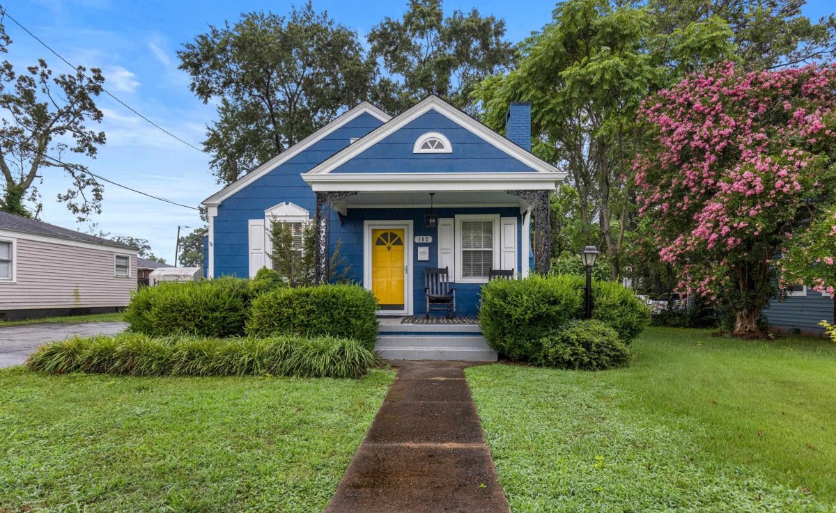 102 Phifer Dr