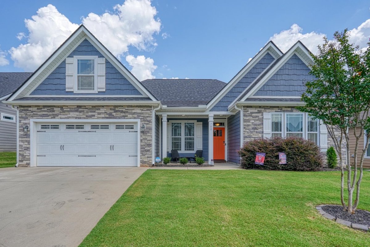 788 Sterling Drive