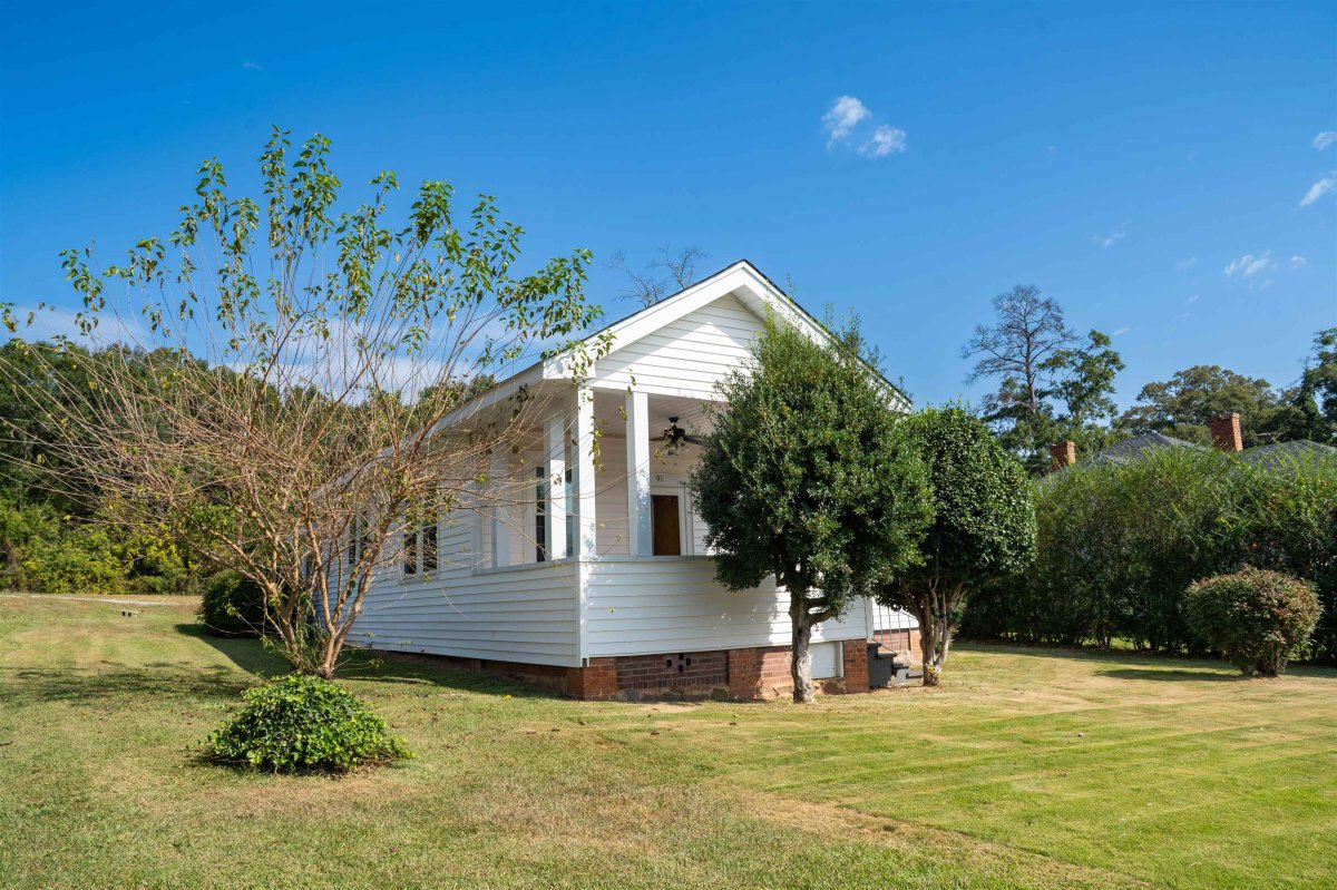 91 Lawrence Street