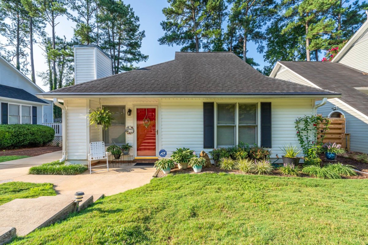 23 Woodbine Court