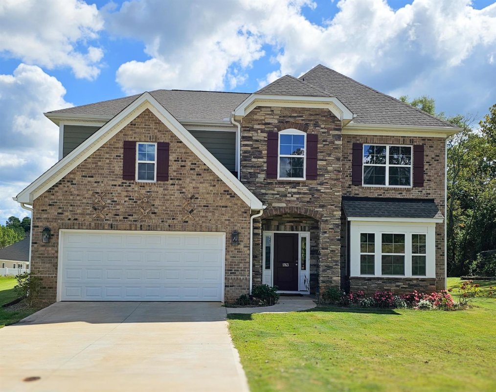 1763 Watersail Lane