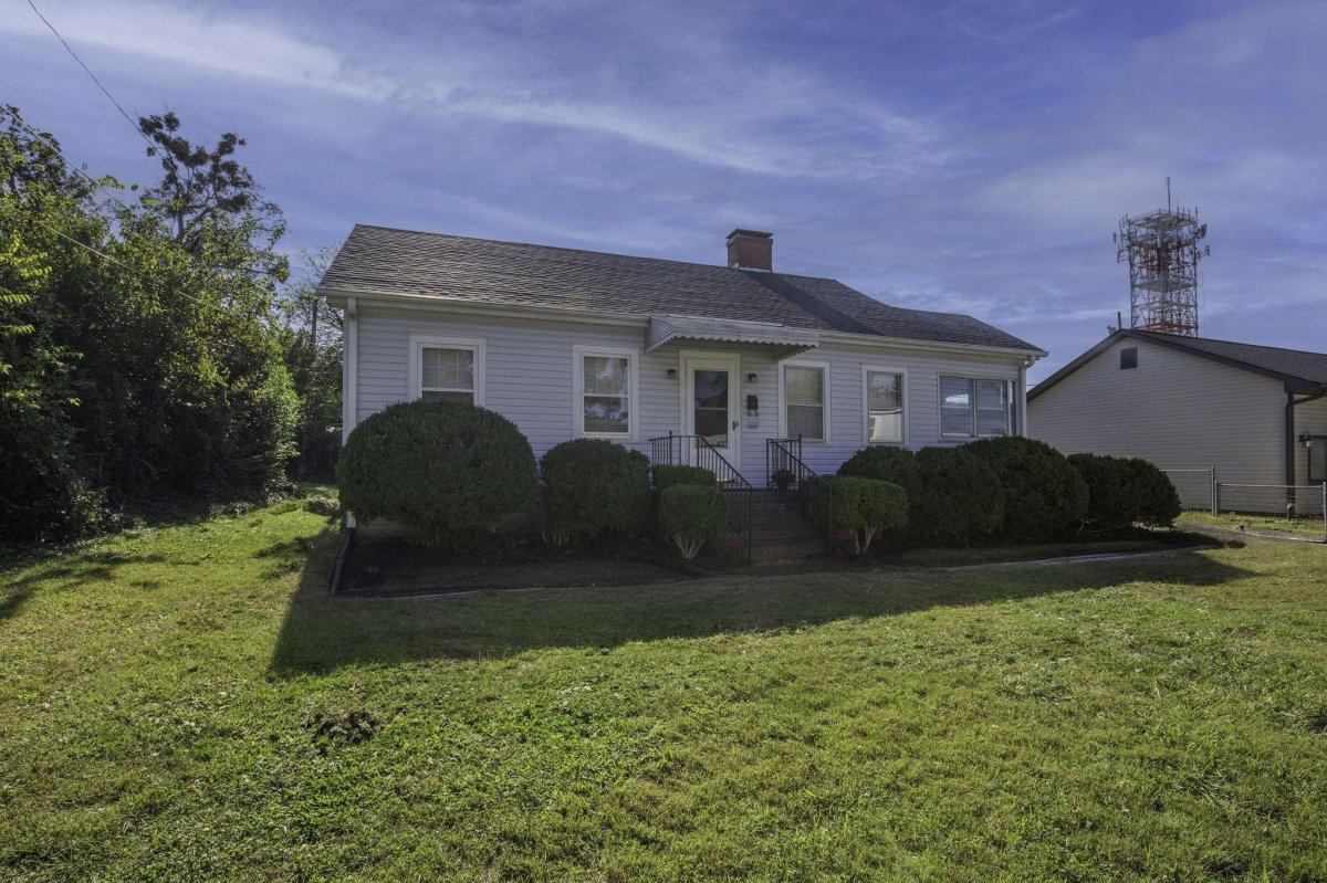 126 Hannon Court