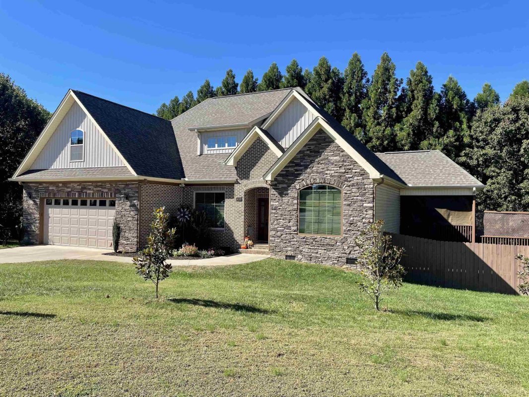 409 Shadow Oak Court