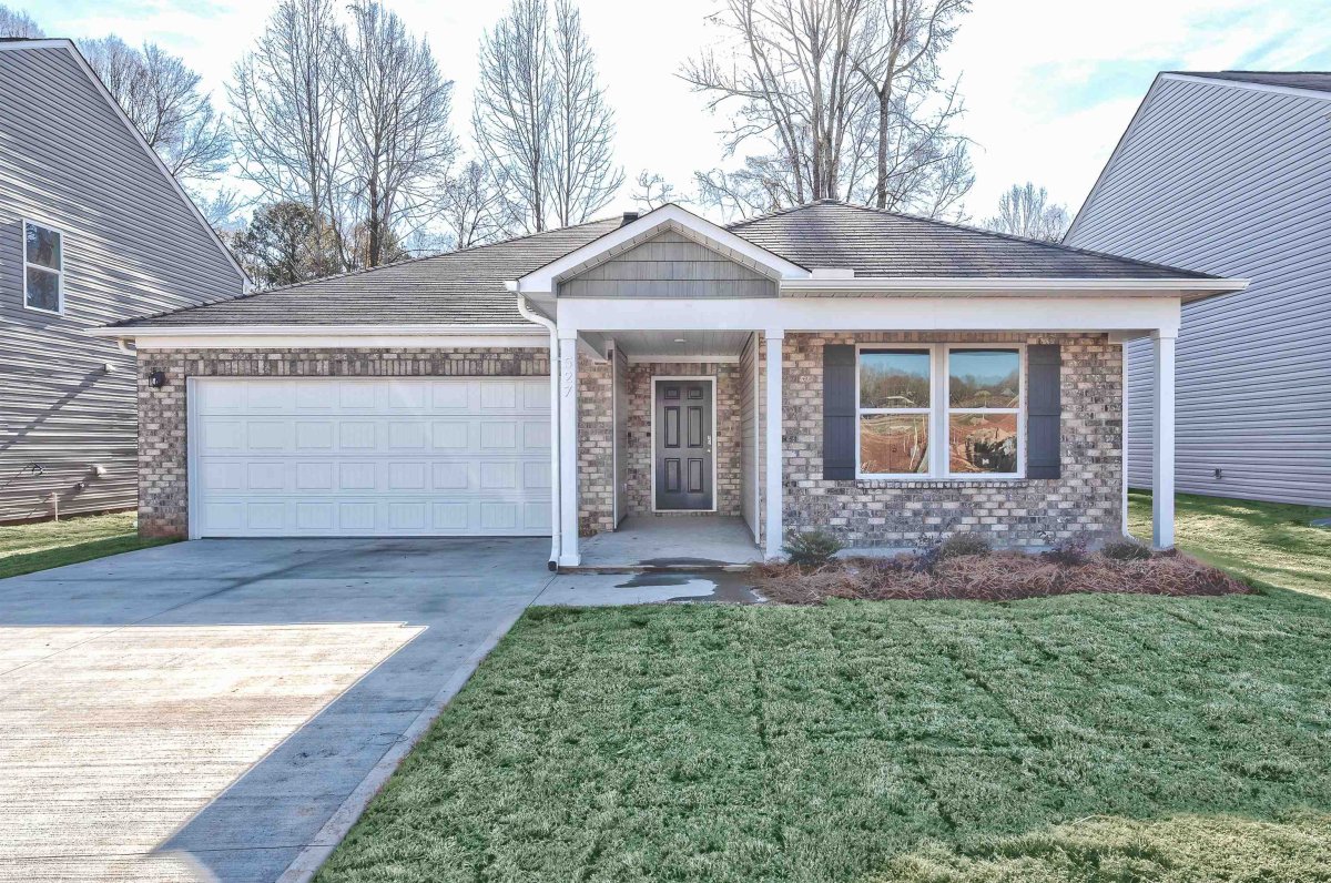 527 Tomlin Trail