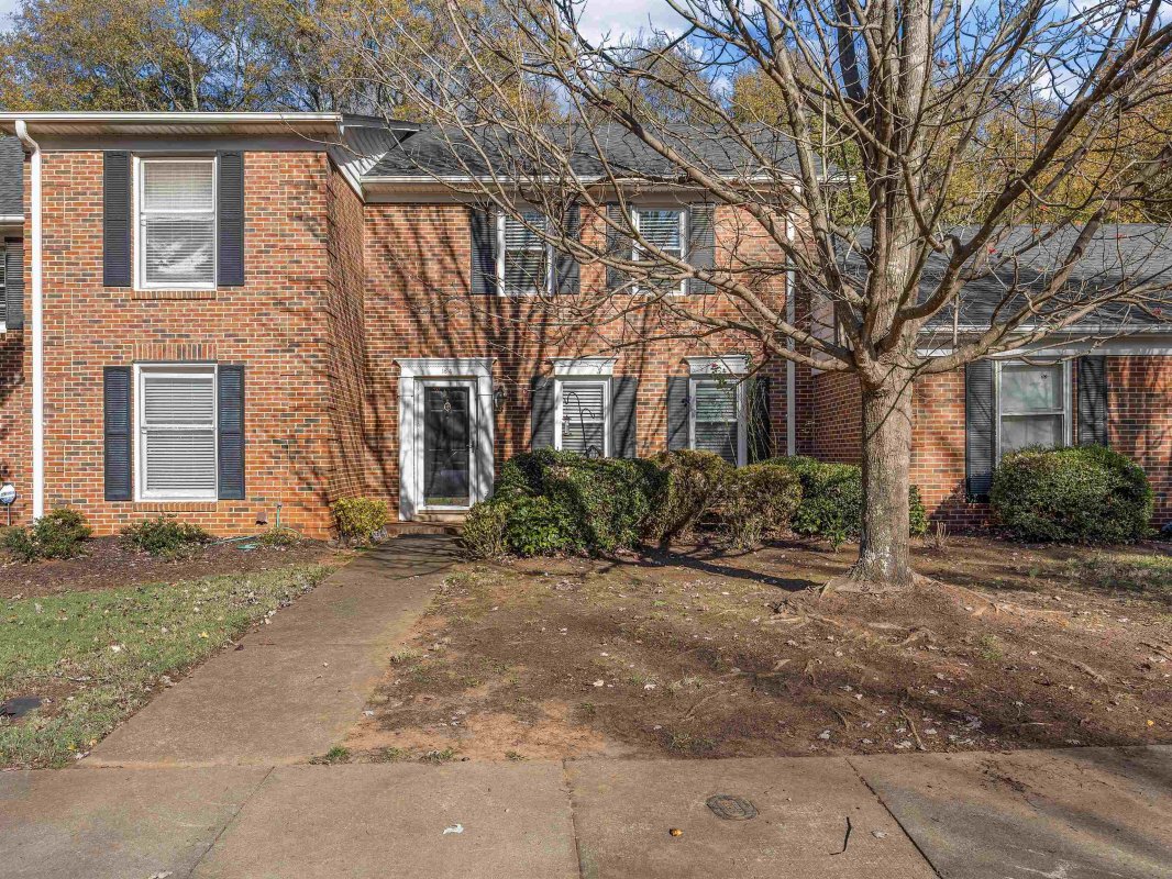 164 Buckstone Lane