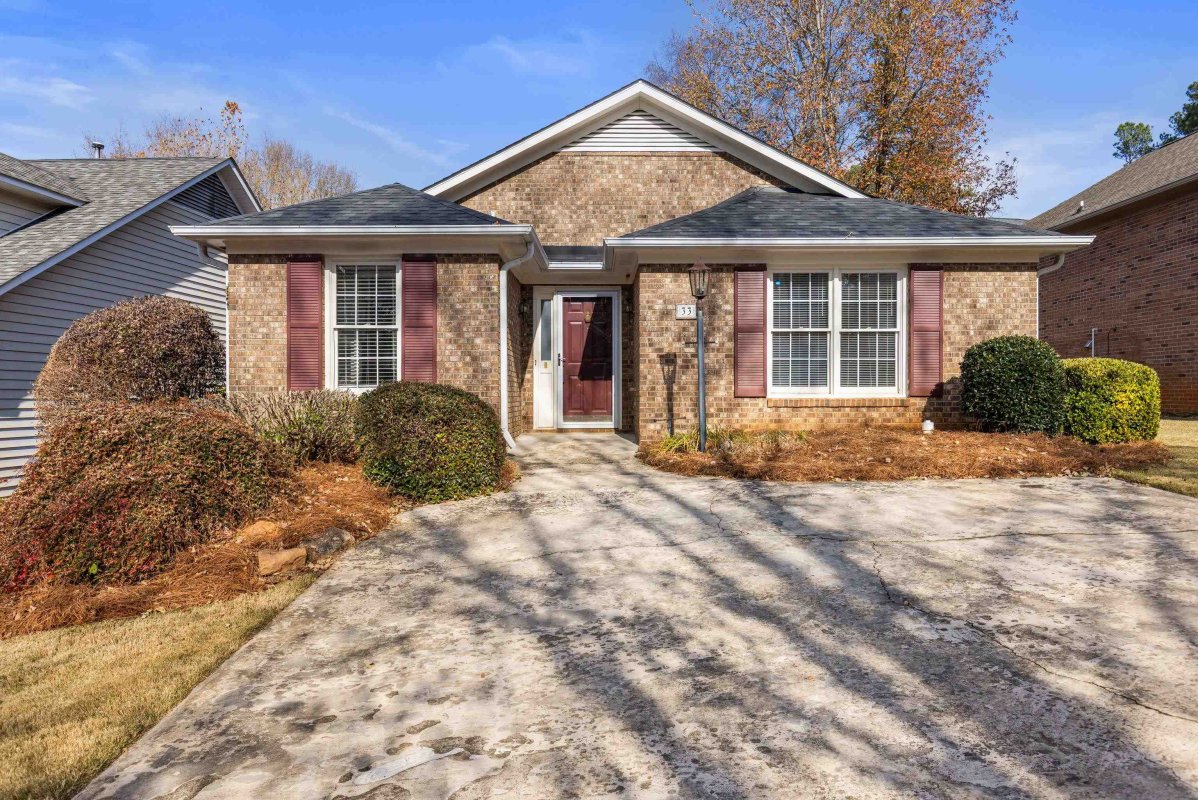 33 Rosewood Ter
