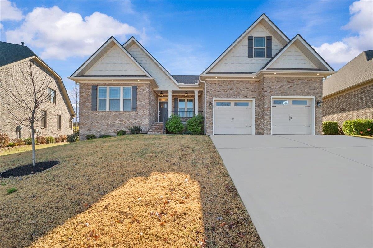 18 Double Crest Drive