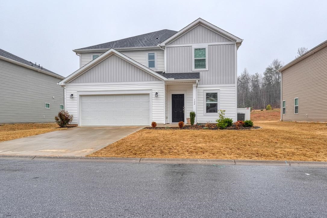 122 Mainsail Way