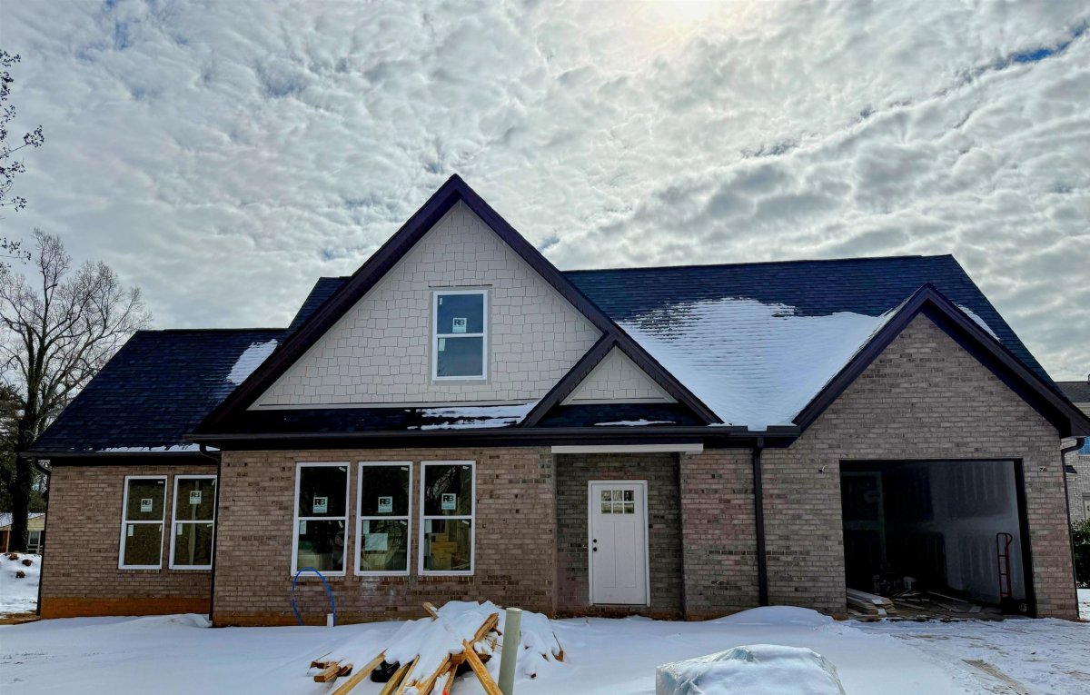 432 Ambiance Court