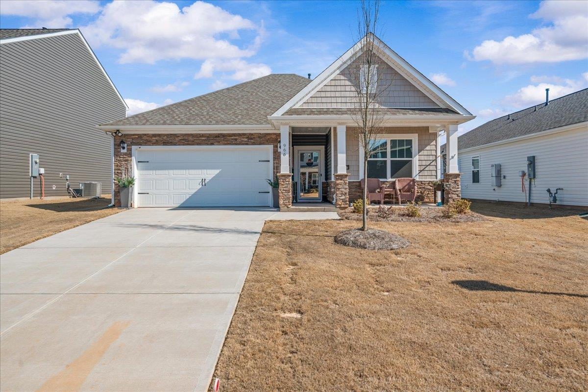 966 Pineland Drive