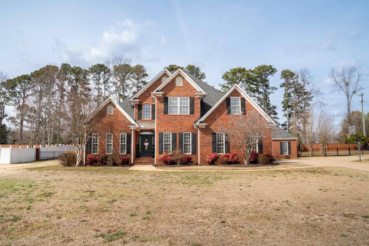 405 Wickham Way