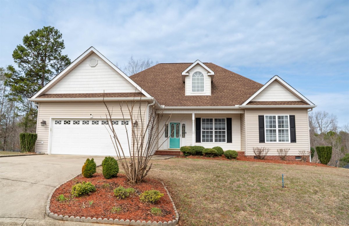 715 Tudor Lane
