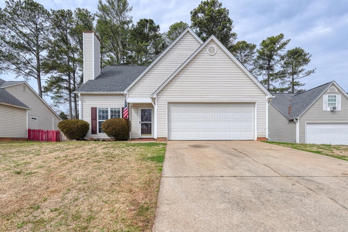 409 Flamingo Way