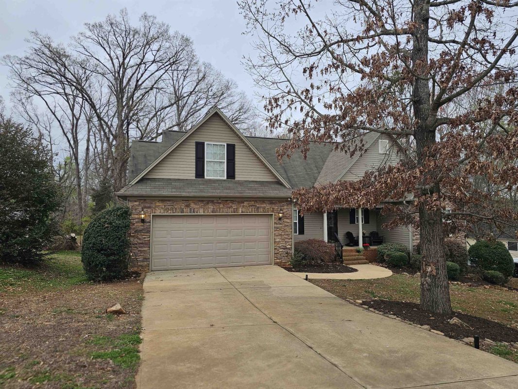 121 John Lancaster Road
