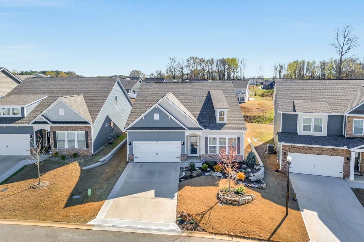 417 Jack Hunter Place