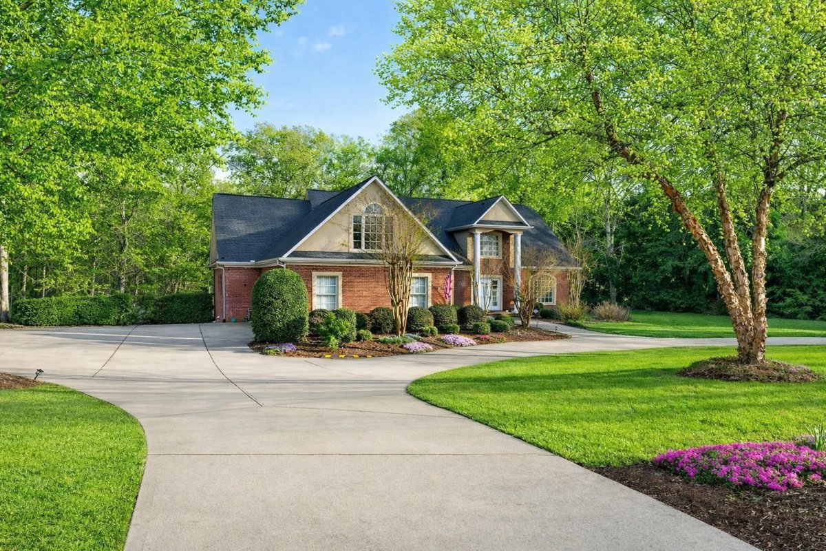 117 Sugarmill Lane